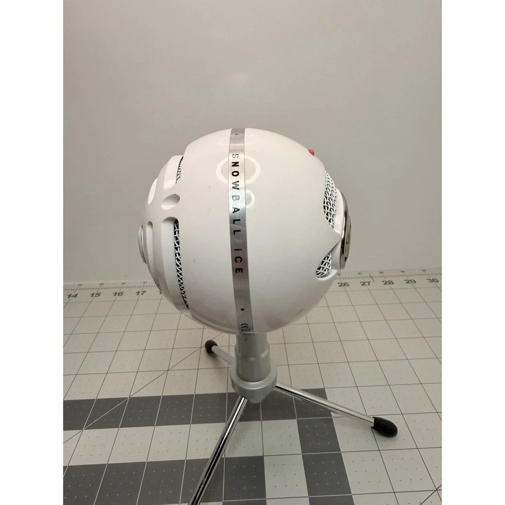 Blue Snowball iCE Condenser Microphone‎ White with Desktop Stand - Untested